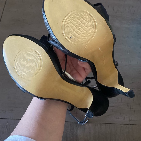 Max Studio Black Rosette Strappy Heeled Sandals - Picture 6 of 6